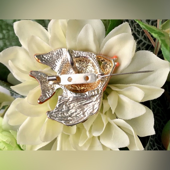 🎉Vintage MJ Signed Tropical Fish Brooch (Pin/Pendant) - Picture 4 of 5
